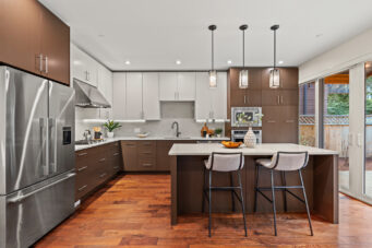 6528 Marine Drive